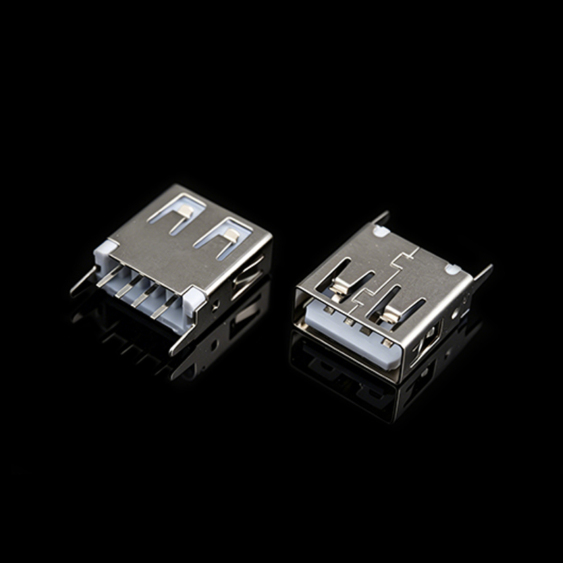 TS-T003048-194 Receptáculo hembra DIP vertical USB de ángulo recto de 13 mm